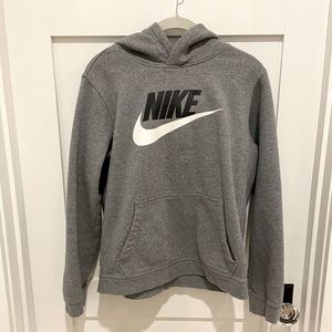 3/$12 Boys Size M/L Gray Nike Hoodie LIKE NEW